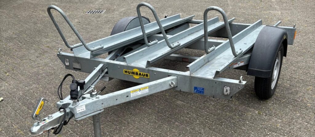 Trailer voor 3 motoren - Motor-vervoer.nl
